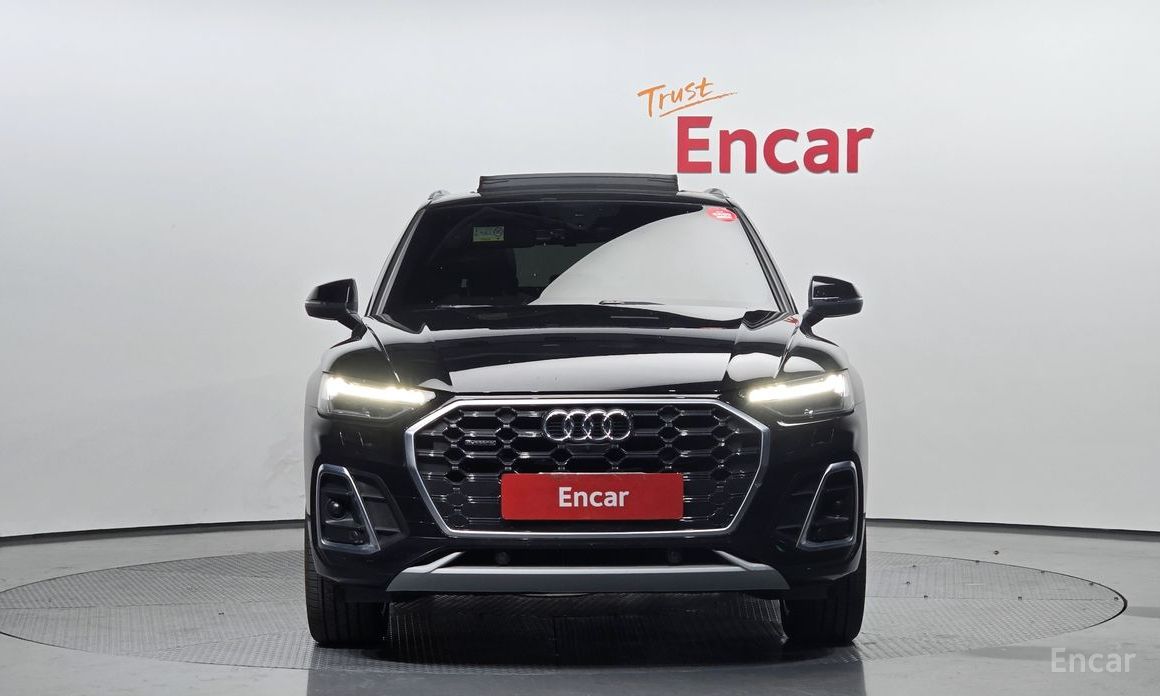 Q5 (FY)45 TFSI Quattro Premium 4