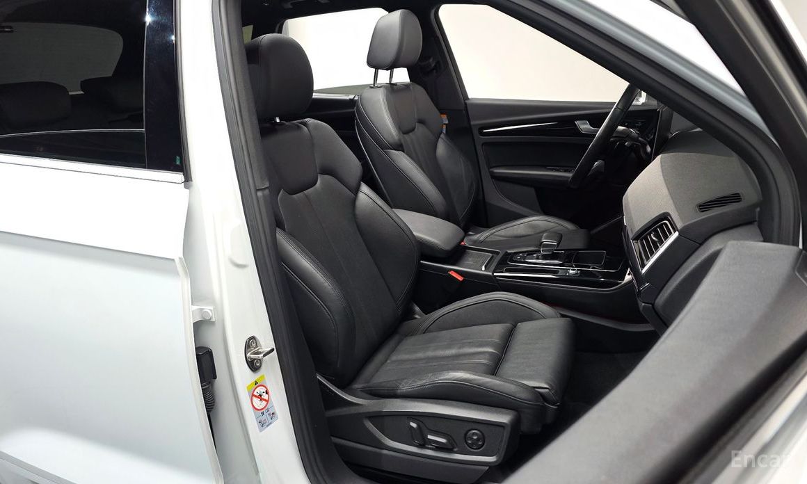 Q5 (FY)45 TFSI Quattro Premium 11