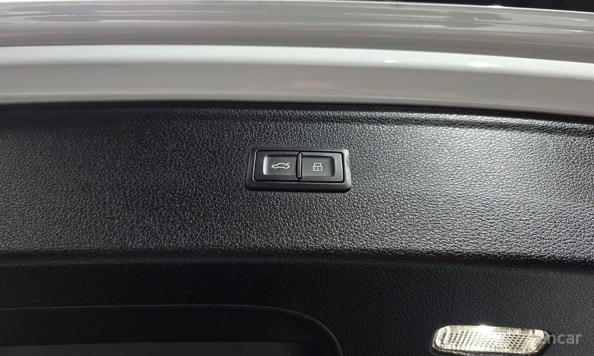 Q5 (FY)45 TFSI Quattro Premium 21