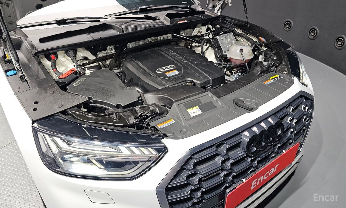 Q5 (FY)45 TFSI Quattro Premium 7
