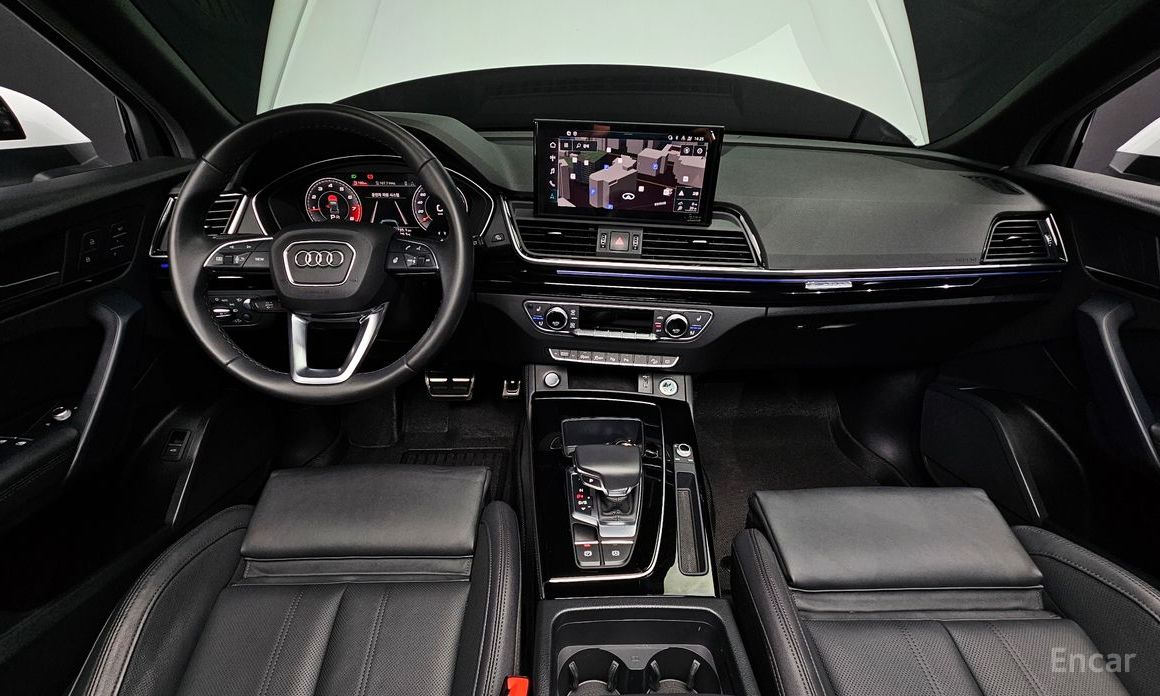 Q5 (FY)45 TFSI Quattro Premium 8