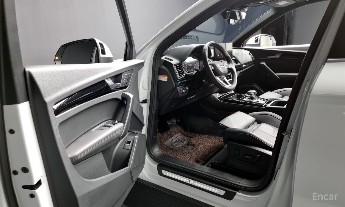Q5 (FY)45 TFSI Quattro Premium 11
