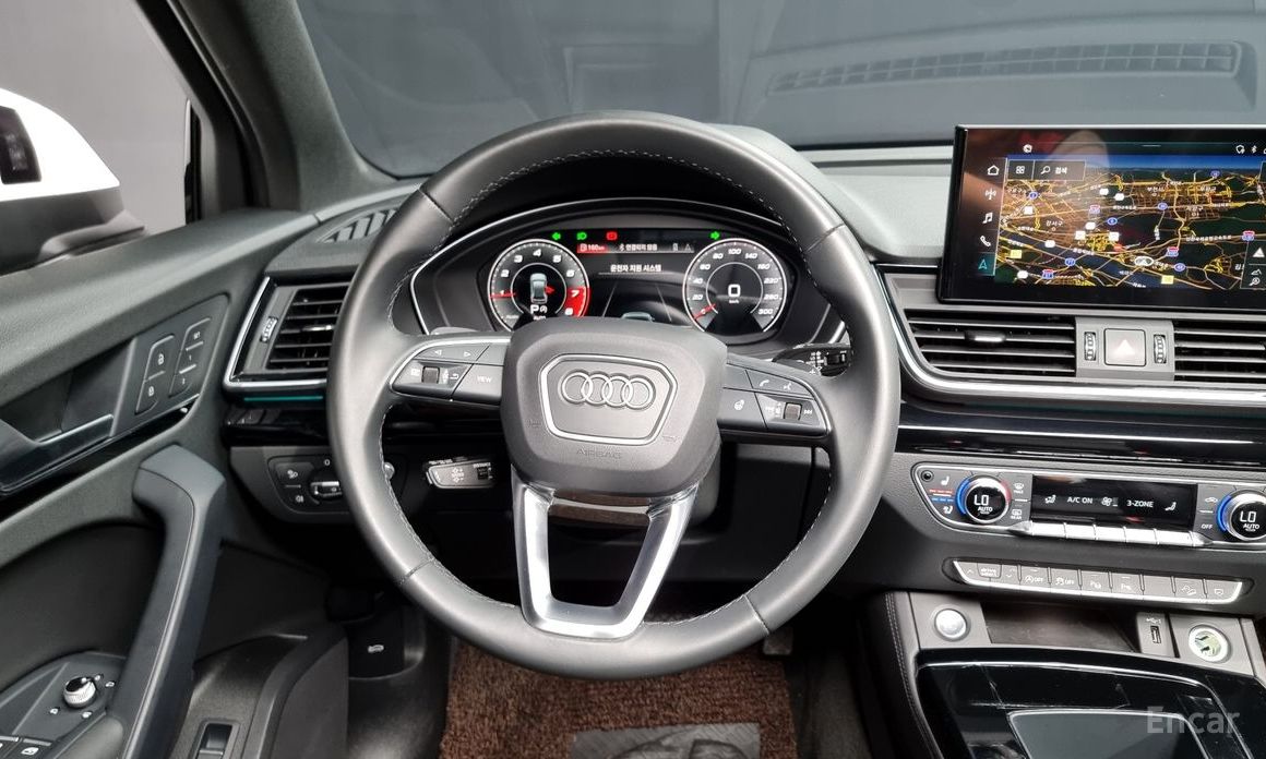 Q5 (FY)45 TFSI Quattro Premium 14