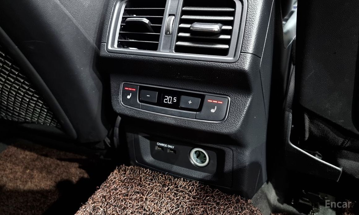 Q5 (FY)45 TFSI Quattro Premium 20