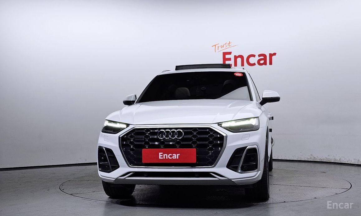 Q5 (FY)45 TFSI Quattro Premium 4