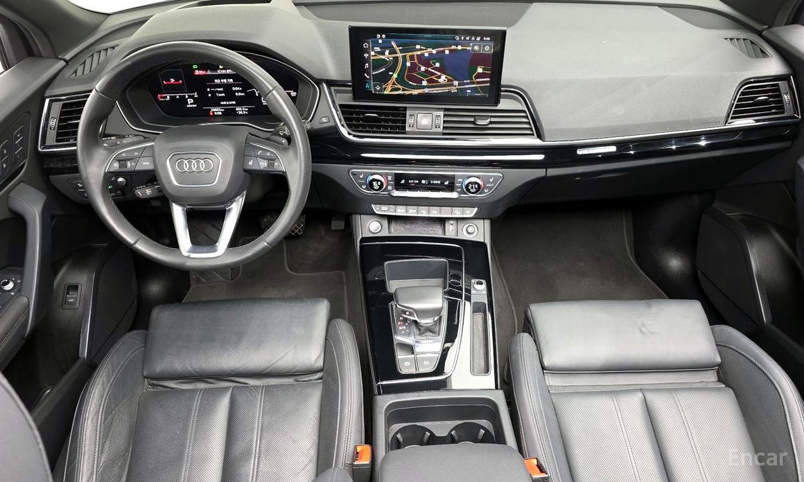 Q5 (FY)45 TFSI Quattro Premium 8