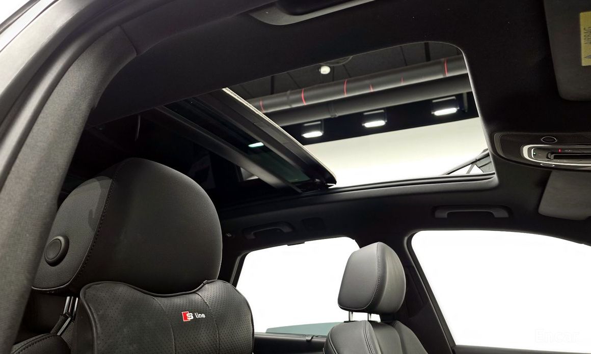Q5 (FY)45 TFSI Quattro Premium 18