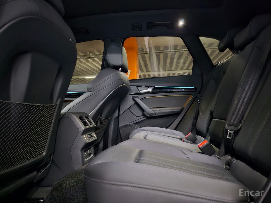 Q5 (FY)45 TFSI Quattro Premium 7