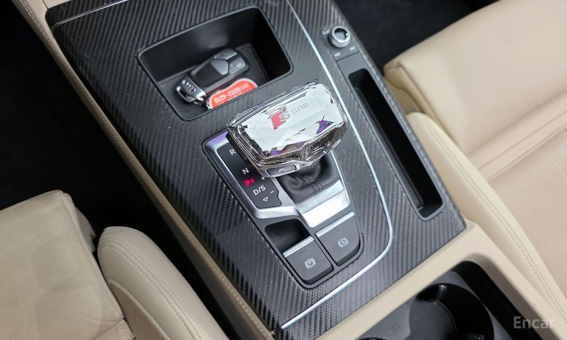 Audi Q5 (FY)45 TFSI Quattro Premium №10