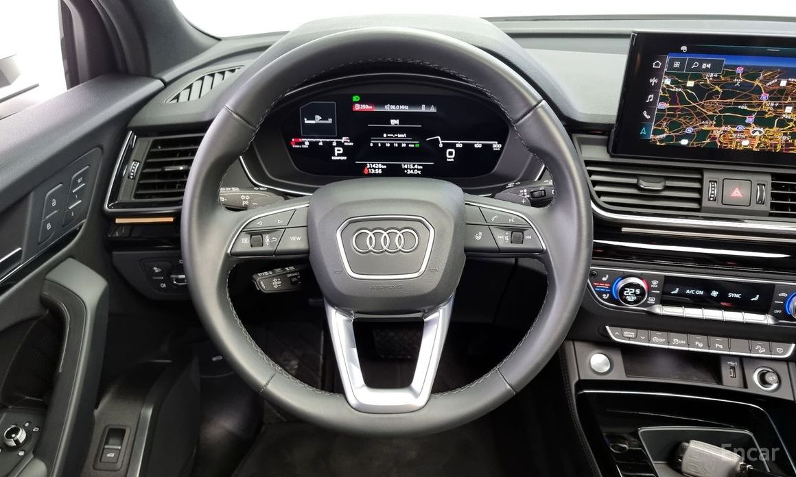 Q5 (FY)45 TFSI Quattro Premium 14