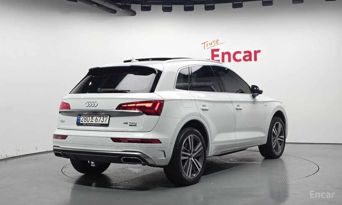Q5 (FY)45 TFSI Quattro Premium 3