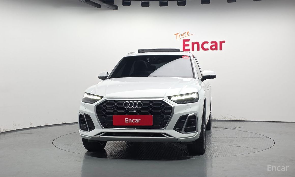 Q5 (FY)45 TFSI Quattro Premium 4