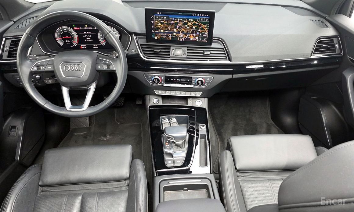 Q5 (FY)45 TFSI Quattro Premium 8