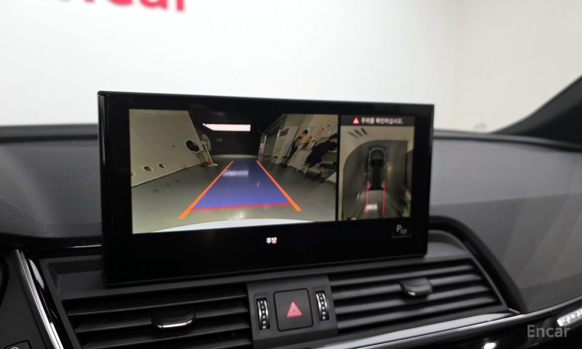 Q5 (FY)45 TFSI Quattro Premium 16