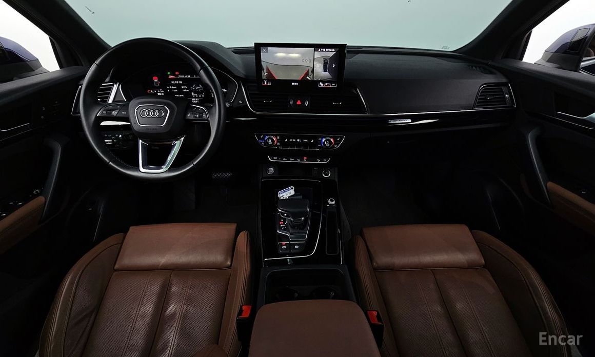 Q5 (FY)45 TFSI Quattro Premium Sportback 8