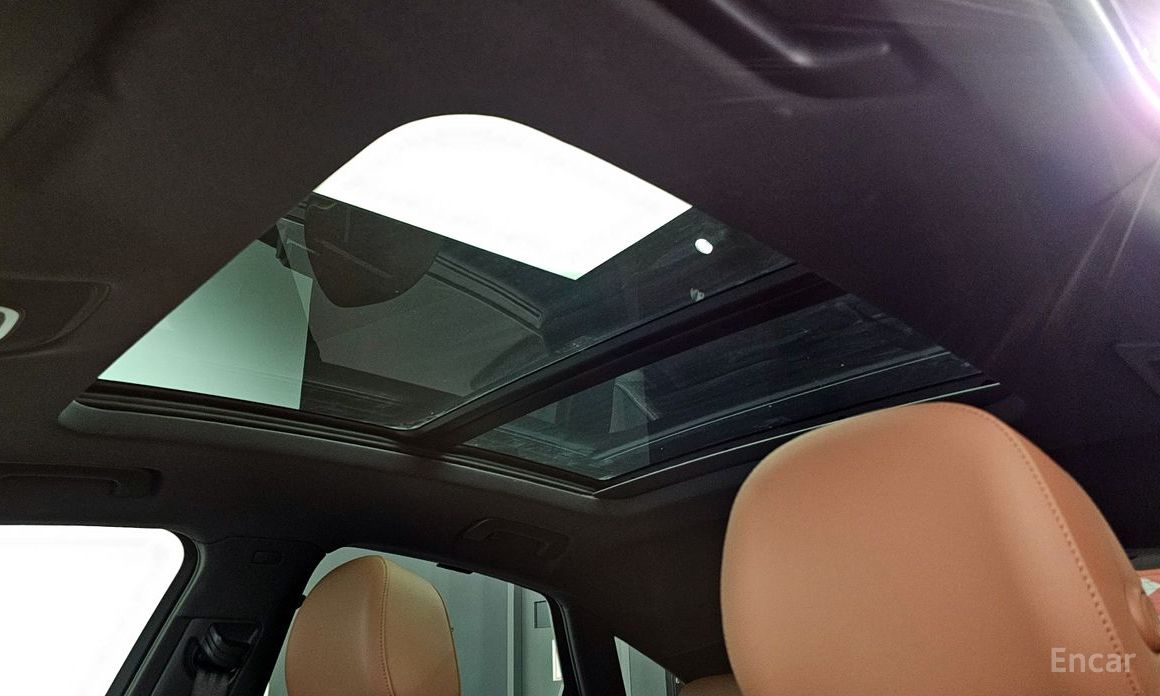 Q5 (FY)45 TFSI Quattro Premium Sportback 19