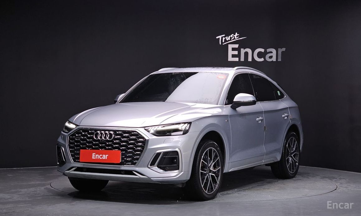 Q5 (FY)45 TFSI Quattro Premium Sportback 2