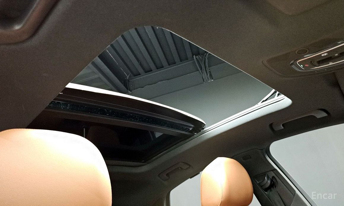 Q5 (FY)45 TFSI Quattro Premium Sportback 20
