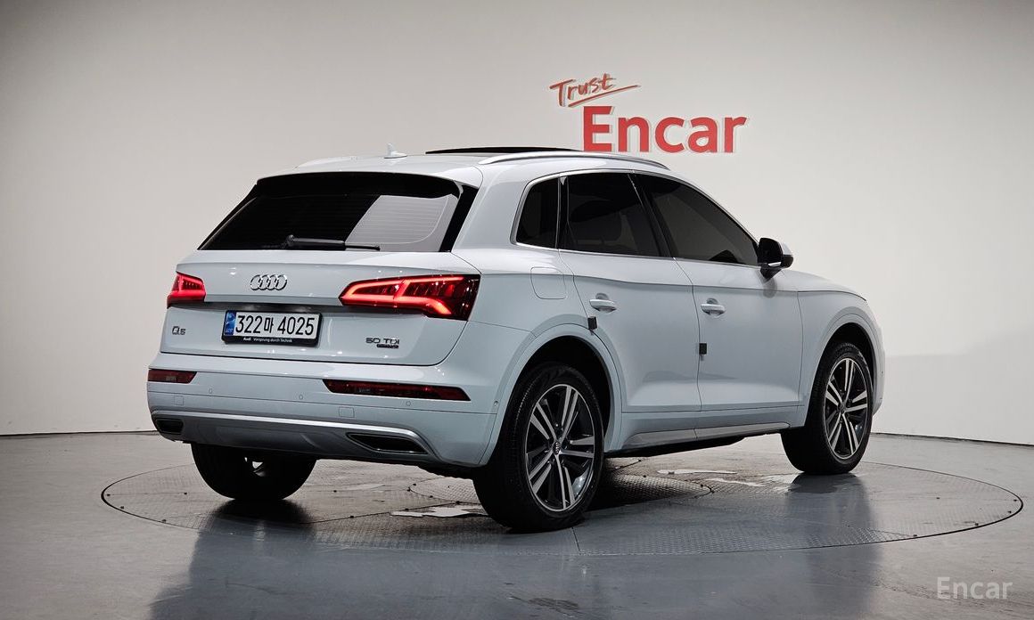 Q5 (FY)50 TDI Quattro Premium 2