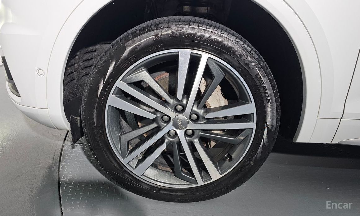 Q5 (FY)50 TDI Quattro Premium 5