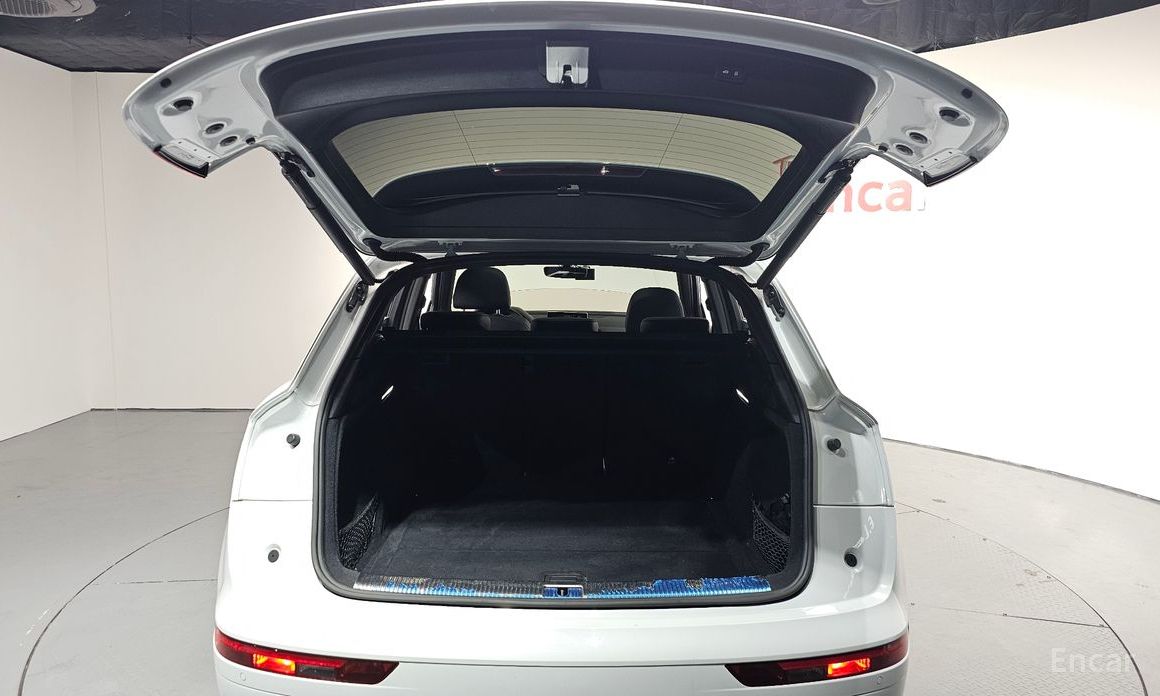 Q5 (FY)50 TDI Quattro Premium 20