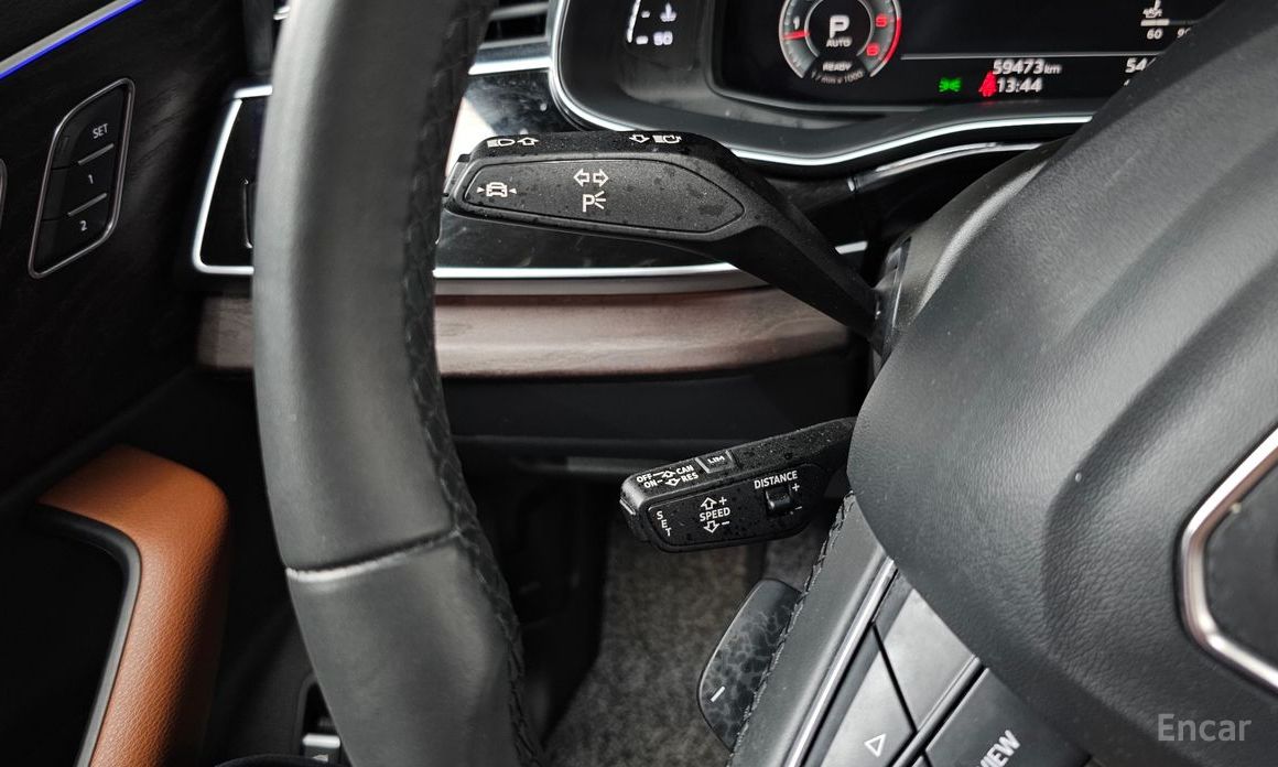 Q7 (4M)45 TDI Quattro Premium 18