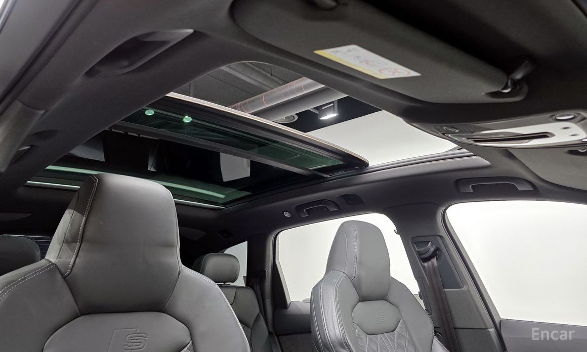 Q7 (4M)50 TDI Quattro Premium 18