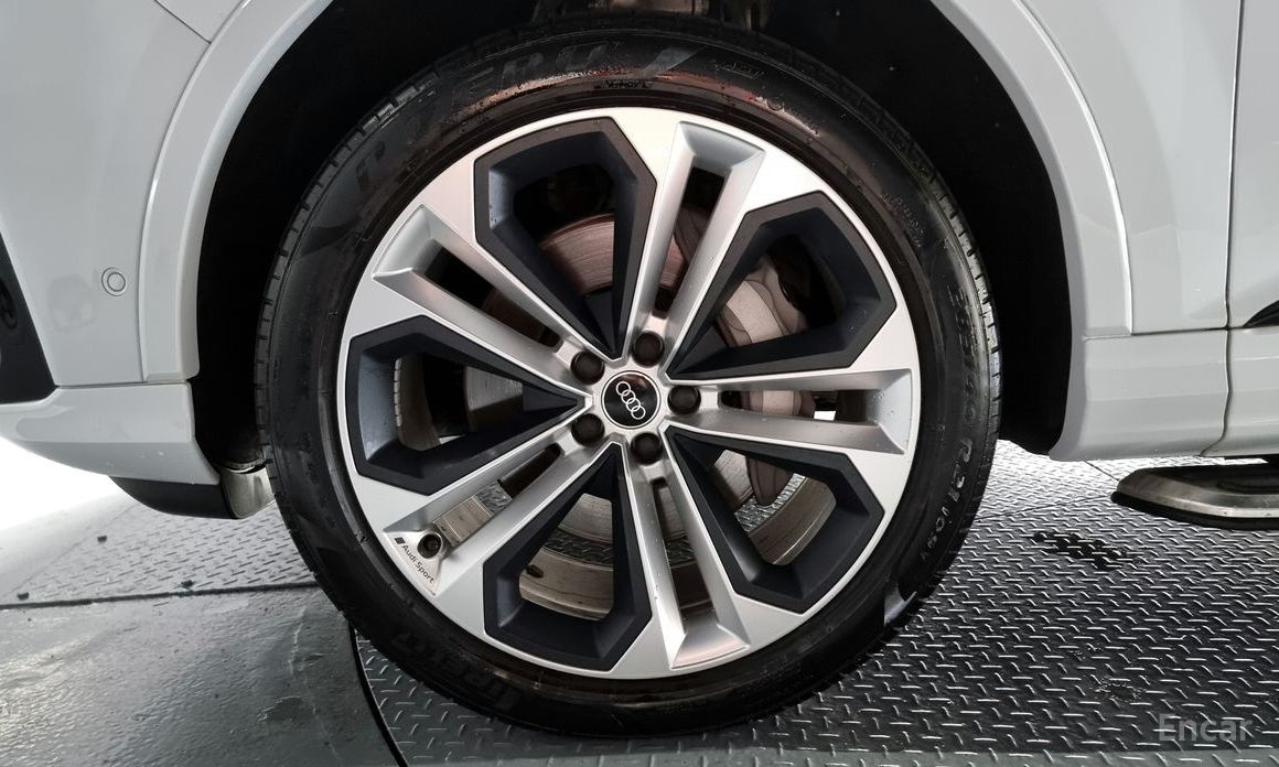 Q7 (4M)55 TFSI Quattro Premium 6