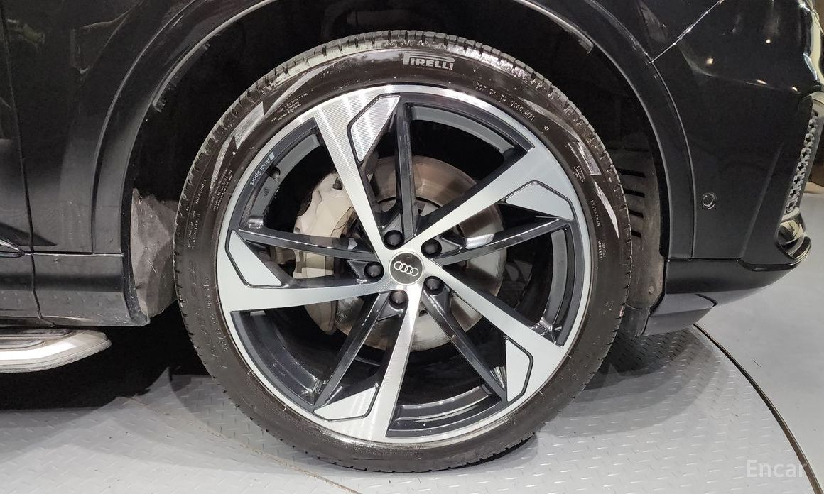 Q7 (4M)55 TFSI Quattro Premium 6