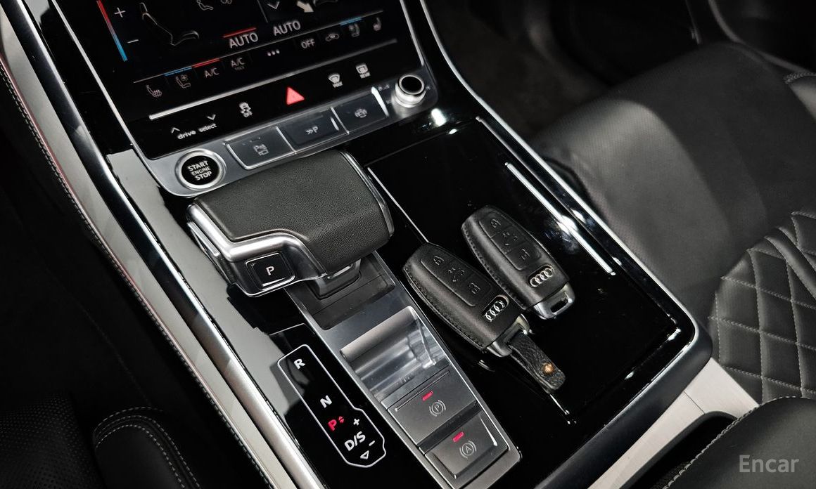 Q7 (4M)55 TFSI Quattro Premium 10