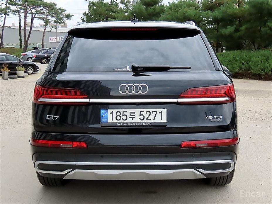 Q7 (4M) 45 TDI Quattro 5