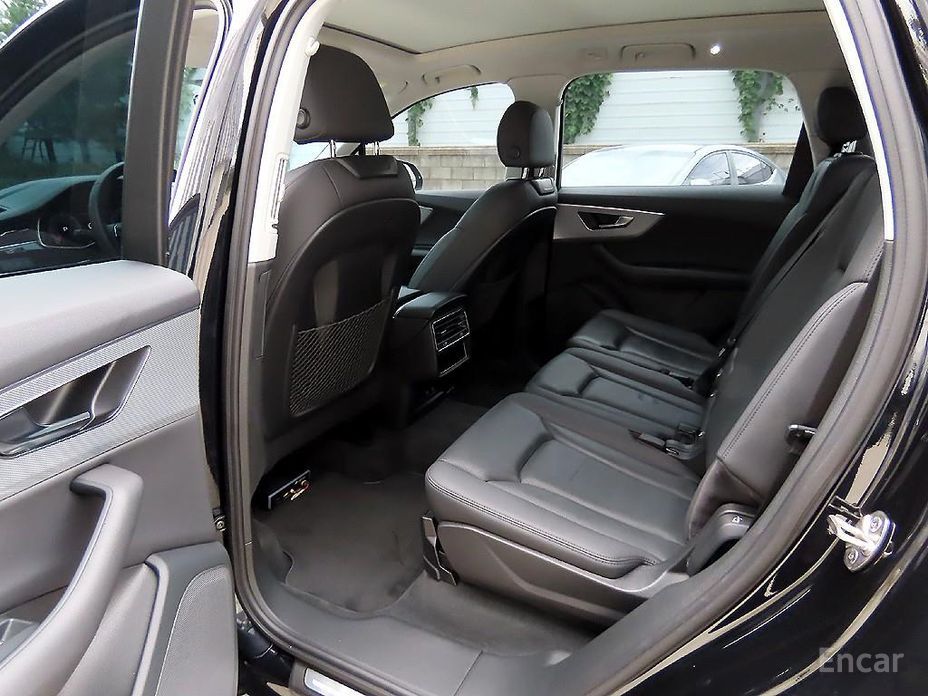 Q7 (4M) 45 TDI Quattro 7