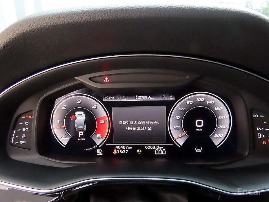 Q7 (4M) 45 TDI Quattro 10
