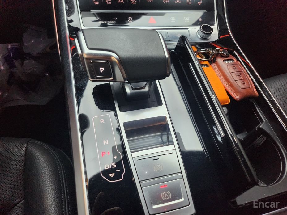 Q8 (4M)45 TDI Quattro Premium 10