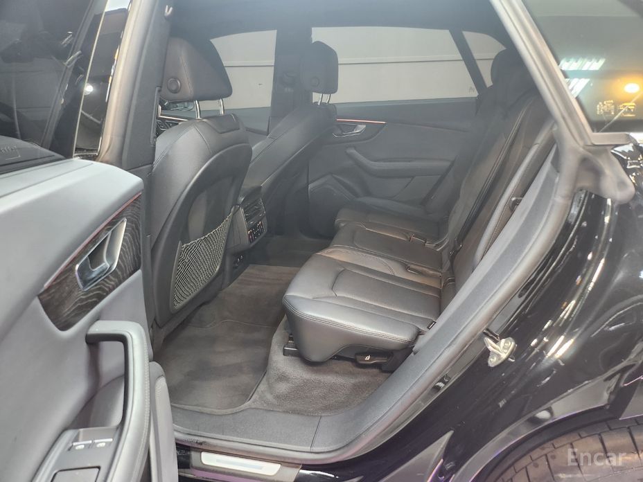 Q8 (4M)45 TDI Quattro Premium 12