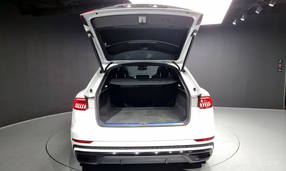 Q8 (4M) 55 TFSI Quattro Premium 21
