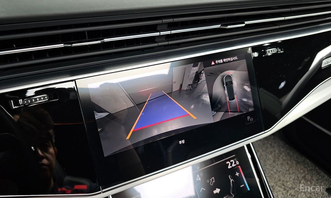Q8 (4M) 55 TFSI Quattro Premium 17