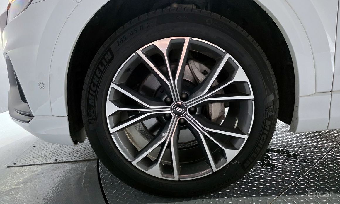 Audi Q8 (4M) 55 TFSI Quattro Premium №6