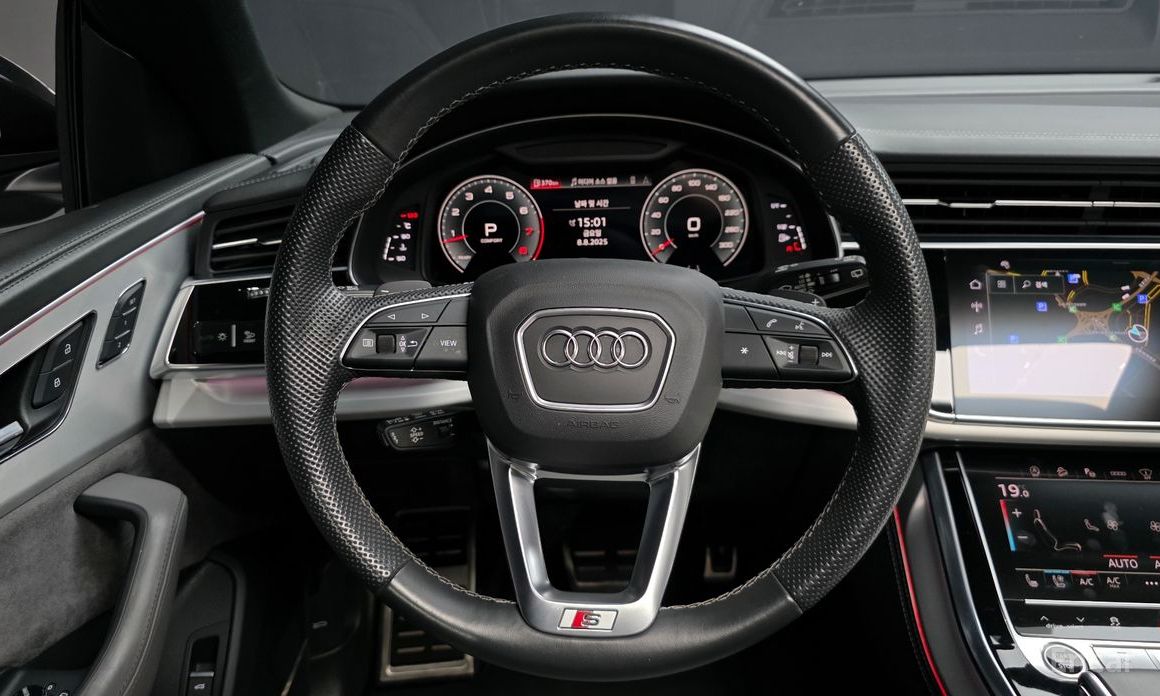 Audi Q8 (4M) 55 TFSI Quattro Premium №14