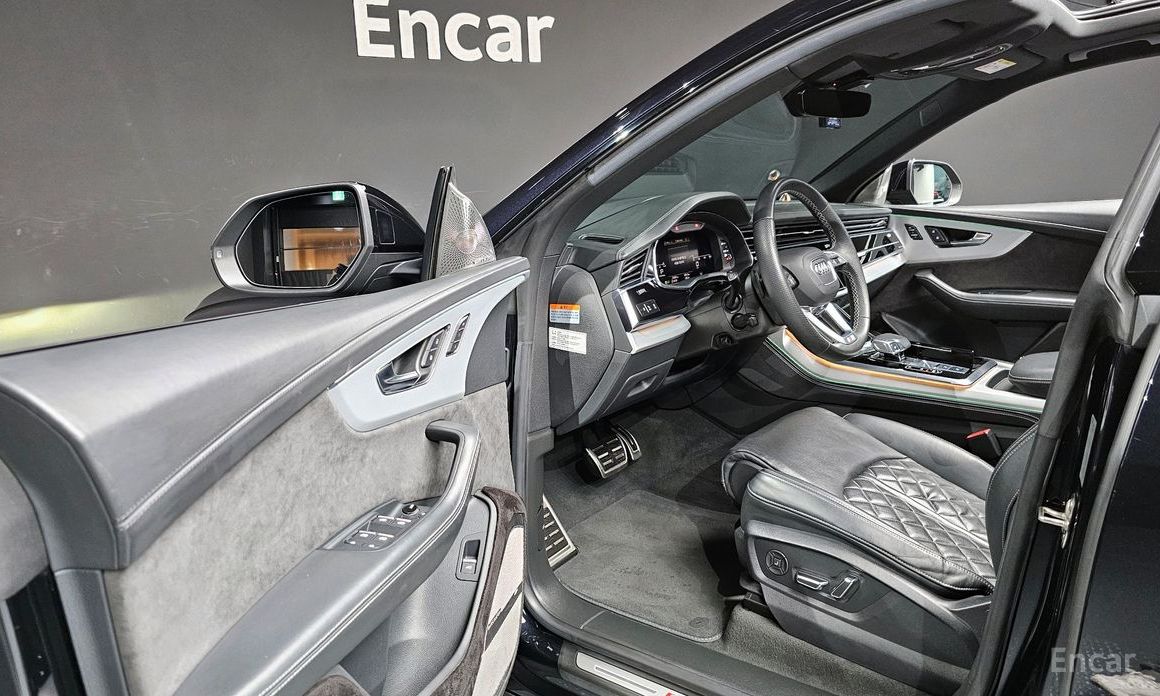 Q8 (4M) 55 TFSI Quattro Premium 12