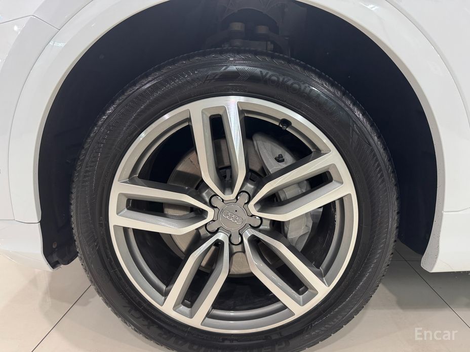 Audi Q8 (4M) 55 TFSI Quattro Premium №6