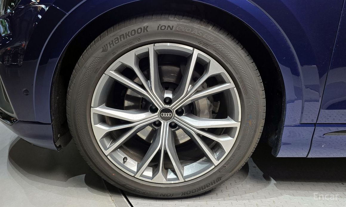 Q8 (4M) 55 TFSI Quattro Premium 6