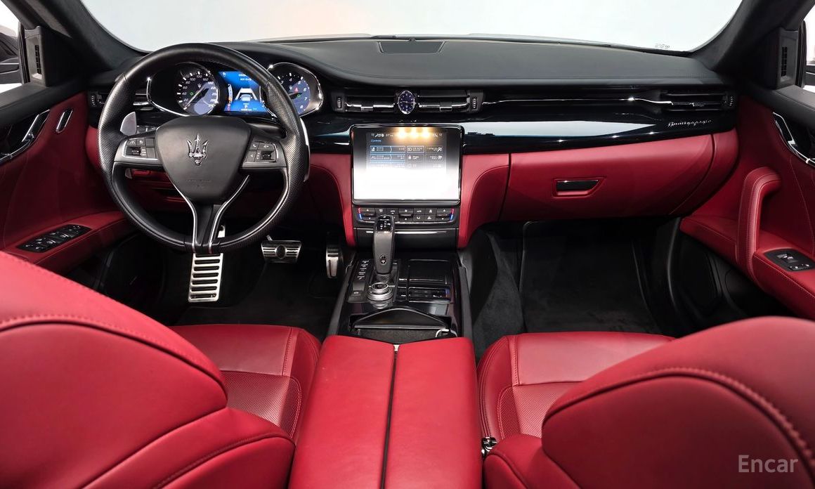 Quattroporte S Q4 3.0 V6 Gransport 8