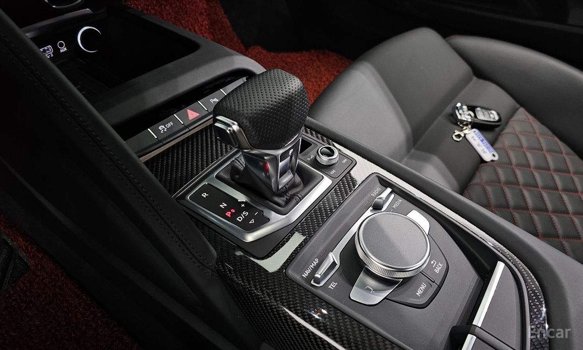 R8 (4S)5.2 V10 Performance Coupe 10
