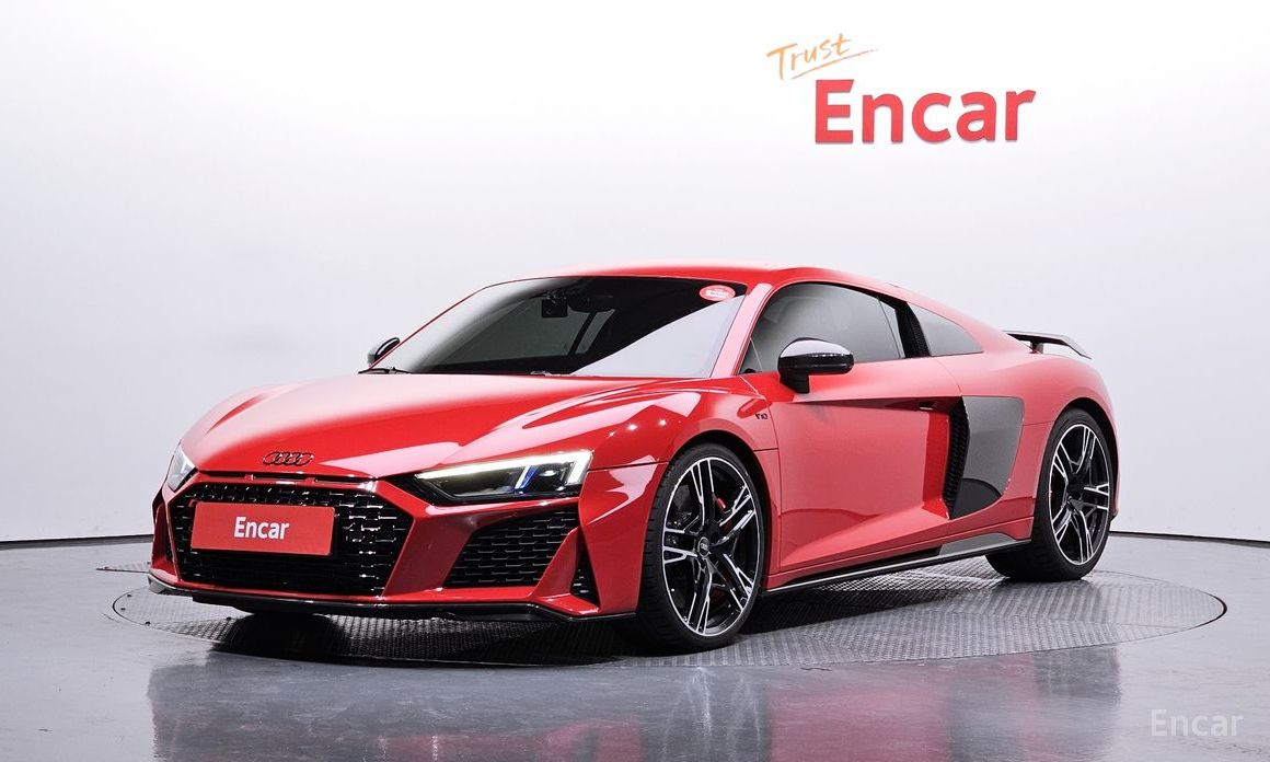 R8 (4S)5.2 V10 Performance Coupe 2