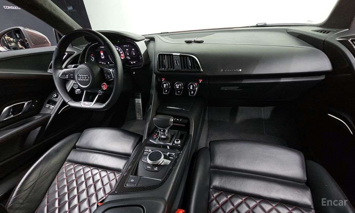 R8 (4S)5.2 V10 Performance Coupe 8