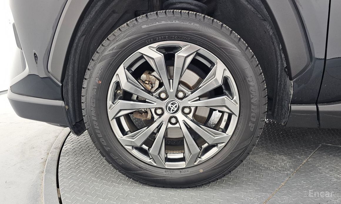 RAV4 5th Generation 2.5 4WD Hybrid 6
