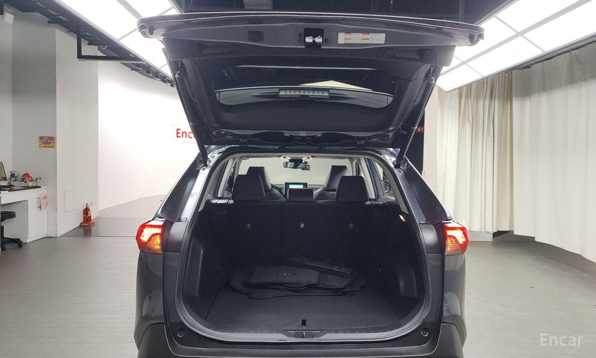 Toyota RAV4 5th Generation 2. 5 2WD №21