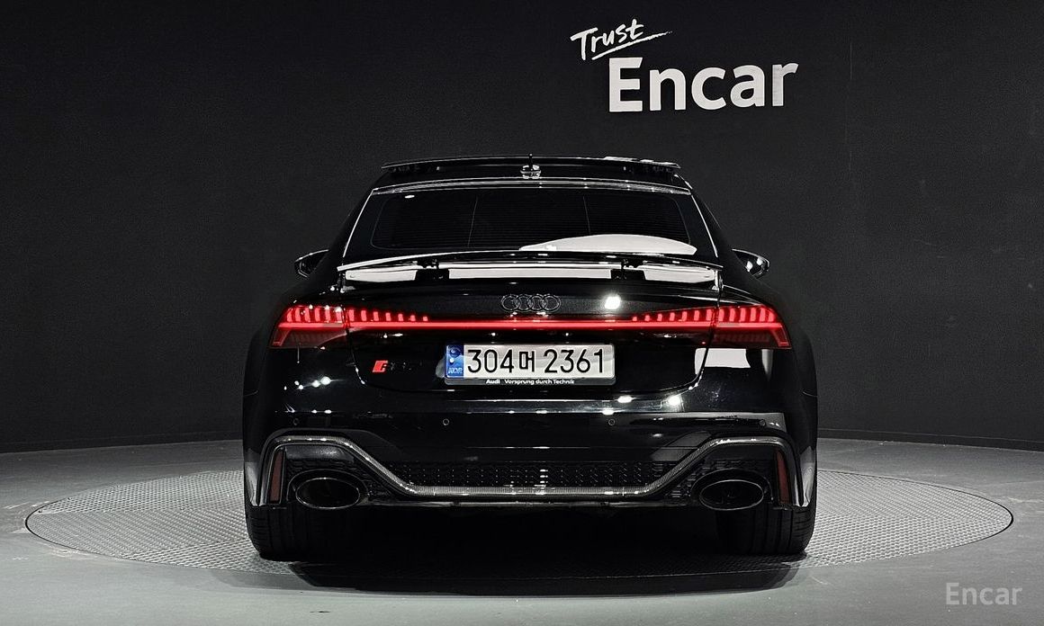 RS7 (4K)4.0 TFSI Quattro 5