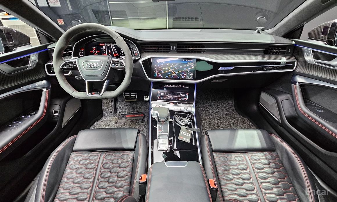 RS7 (4K)4.0 TFSI Quattro 8